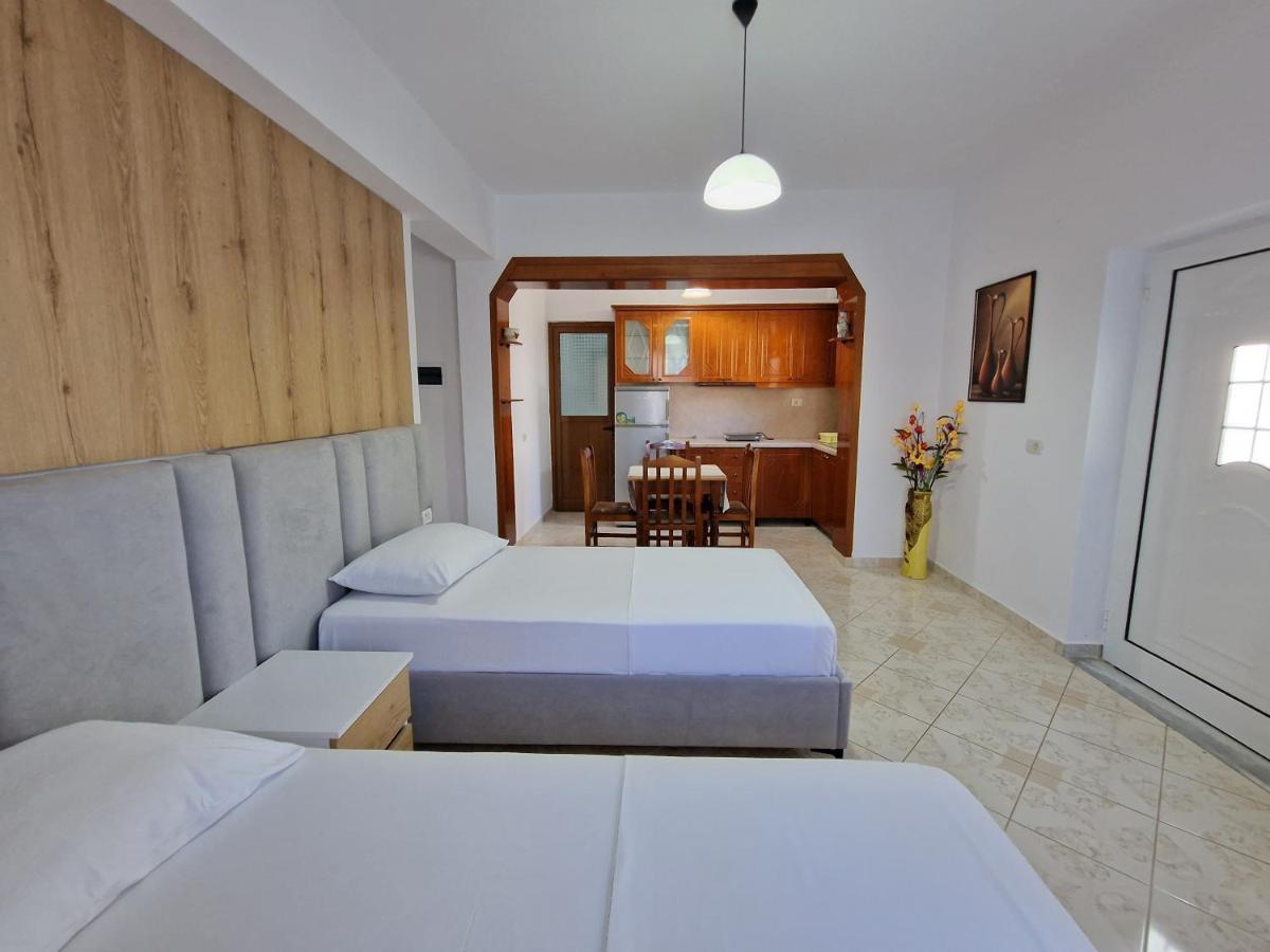 קסאמיל Vila Anxhelo מראה חיצוני תמונה